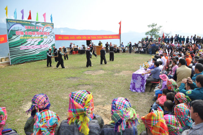 Festival dù lượn Khau Phạ Festival dù lượn Khau Phạ